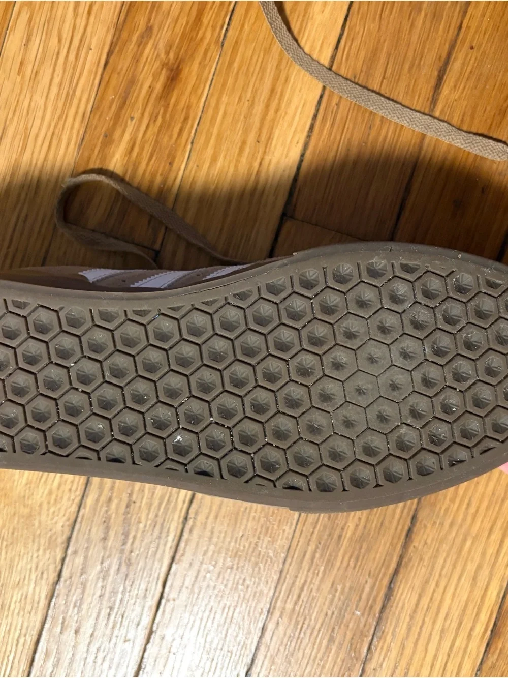 adidas tan busenitz